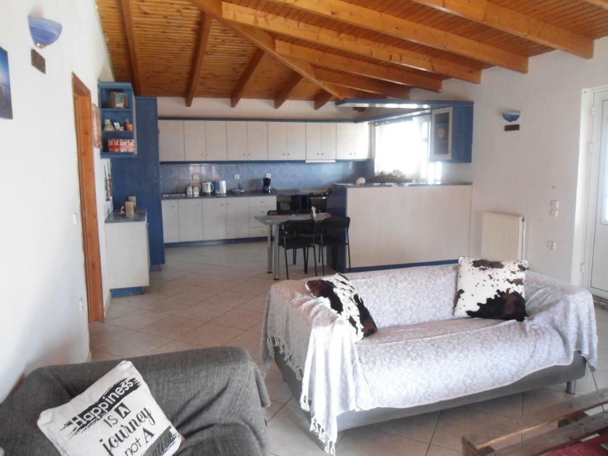 Sunny Apartment 15 Min From Airport And Sea Artemida  Exterior foto