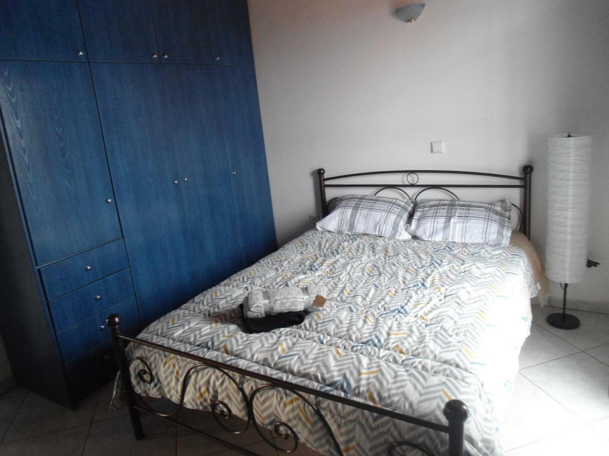Sunny Apartment 15 Min From Airport And Sea Artemida  Exterior foto